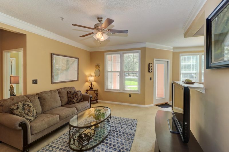 1618 Chatelain Way, Mount Pleasant, SC 29464