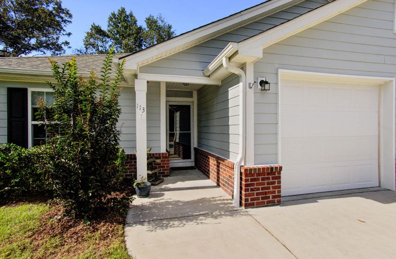 113 Scotland Dr, Summerville, SC 29483