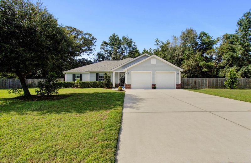 113 Scotland Dr, Summerville, SC 29483