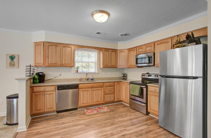 113 Scotland Dr, Summerville, SC 29483