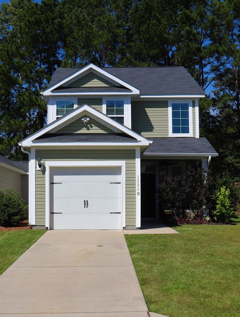 1220 N University Dr #B, Ladson, SC 29456