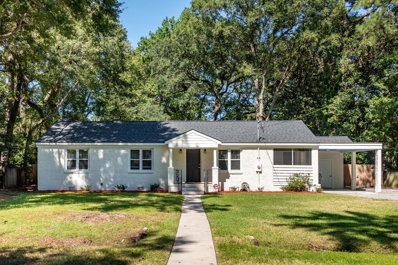 1242 Wimbee Dr, Charleston, SC 29407