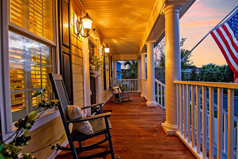 1093 Rivershore Rd, Charleston, SC 29492
