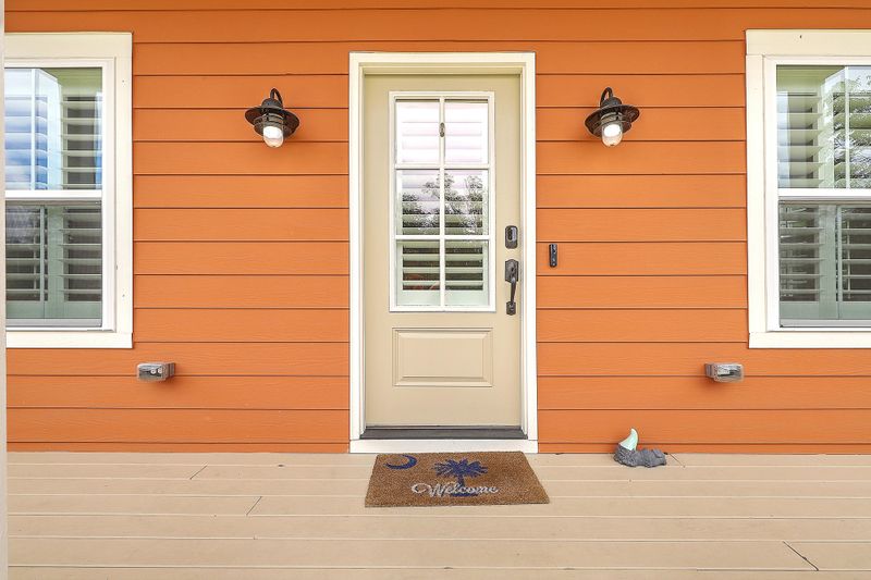 1053 Glenshaw St, North Charleston, SC 29405