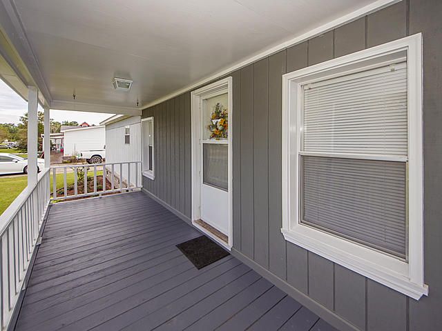 411 Treeline Dr, Moncks Corner, SC 29461