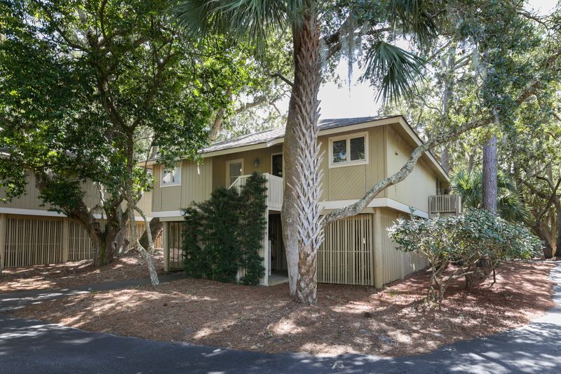 1122 Summerwind Ln, Johns Island, SC 29455