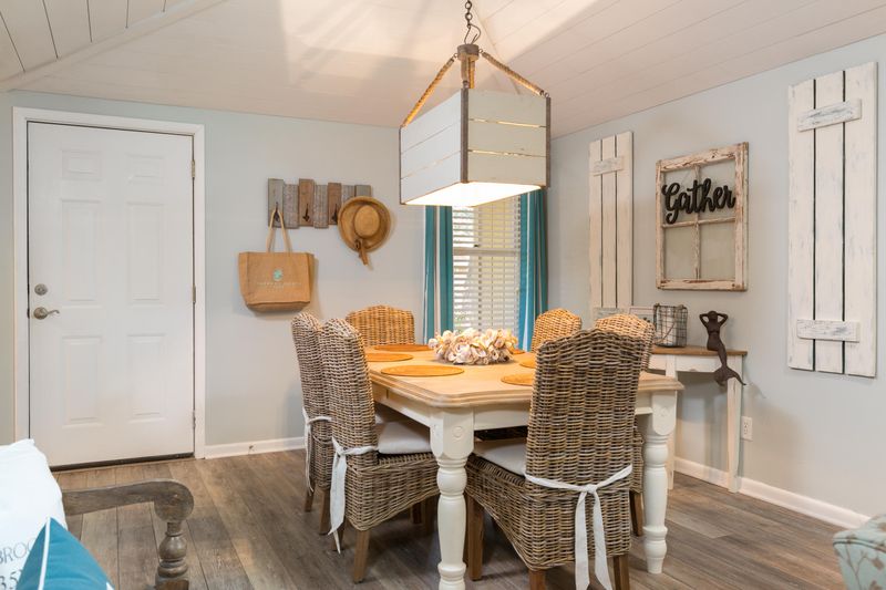 1122 Summerwind Ln, Johns Island, SC 29455