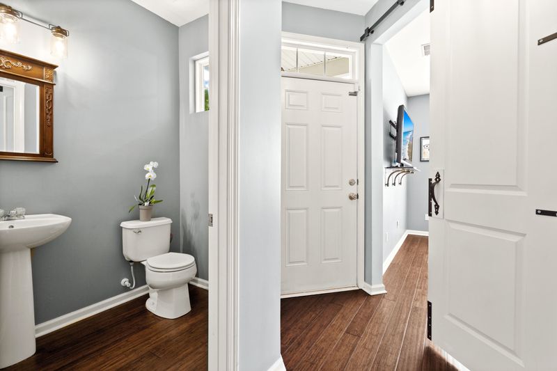 9049 Greenbriar Dr, Summerville, SC 29485