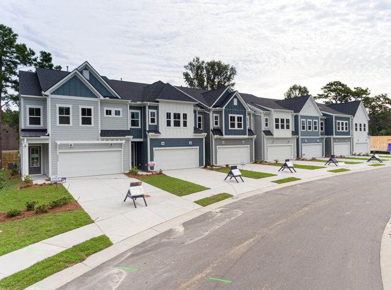 3062 Emma Ln, Mount Pleasant, SC 29466