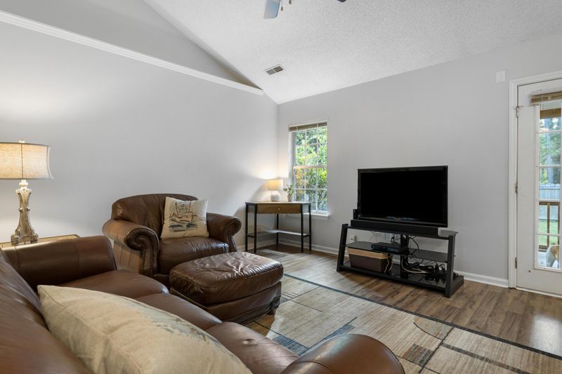 3234 Morningdale Dr, Mount Pleasant, SC 29466