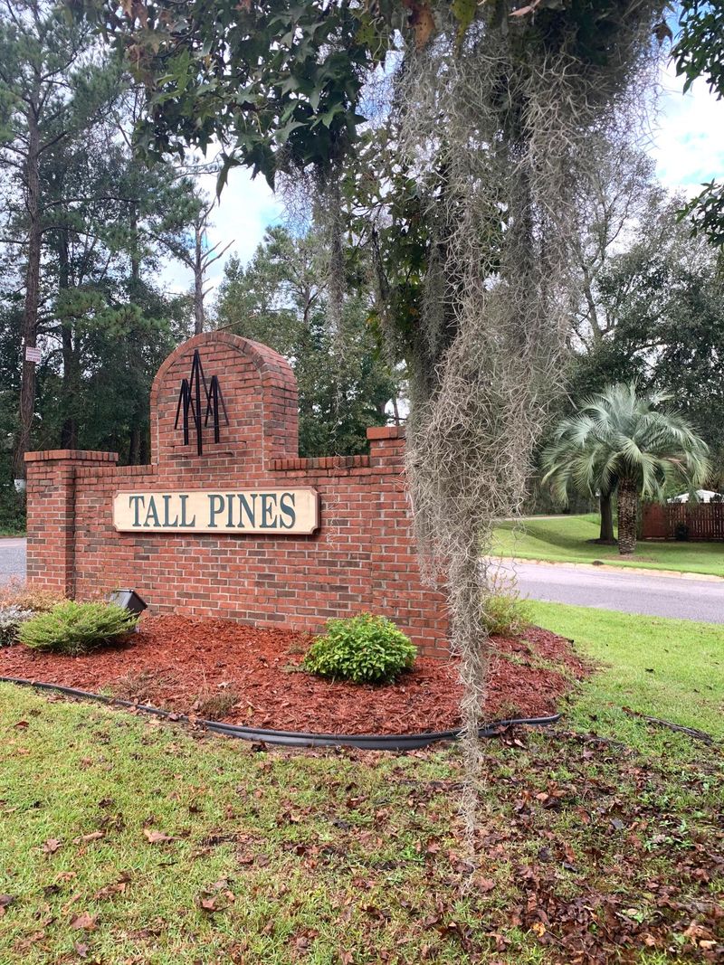118 Tall Pines Rd, Ladson, SC 29456
