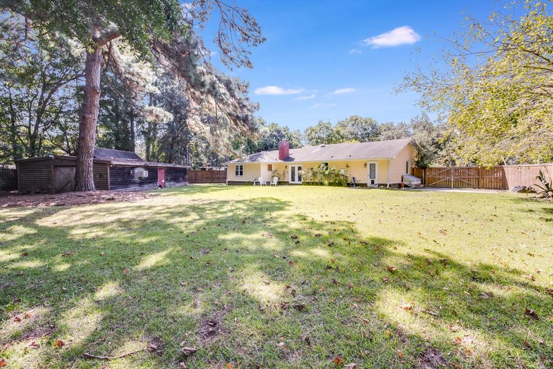 1291 Oldwanus Dr, Mount Pleasant, SC 29464