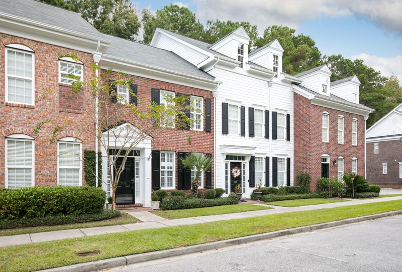 706 Certificate Ct, Charleston, SC 29414