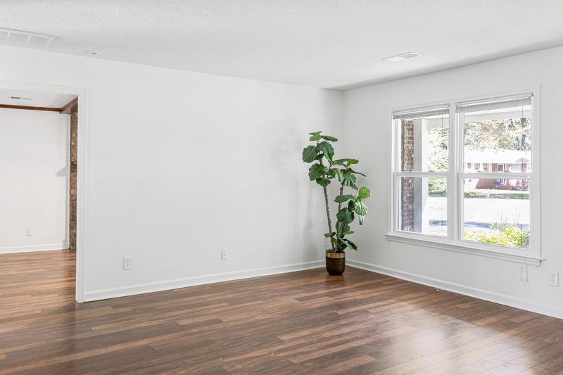 1101 Langdoc St, Moncks Corner, SC 29461