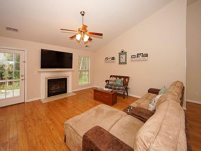 108 Estero Ct, Summerville, SC 29483