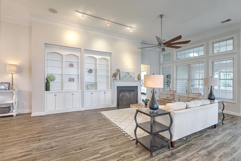 1629 Oakhurst Dr, Mount Pleasant, SC 29466