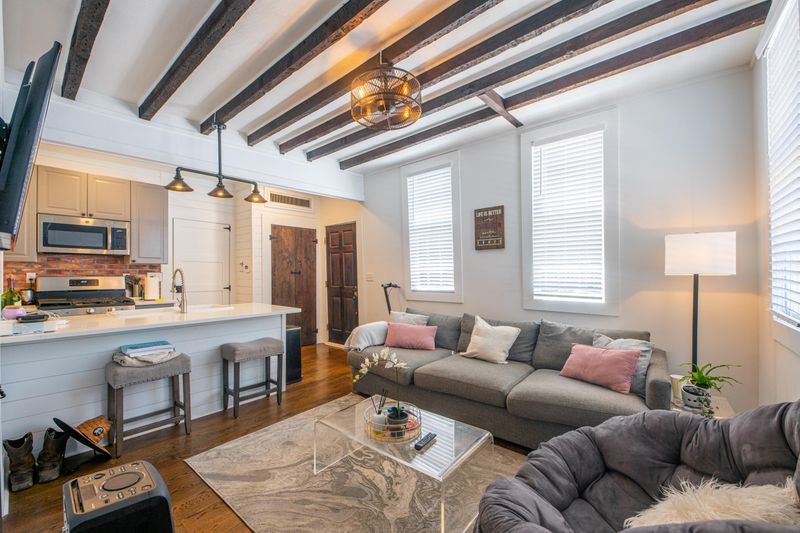 12 Coming St, Charleston, SC 29401