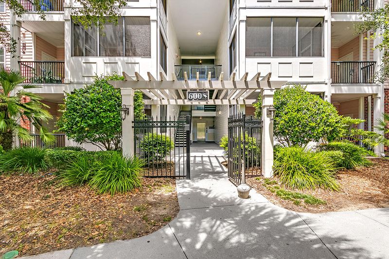 1025 Riverland Woods Pl #624, Charleston, SC 29412