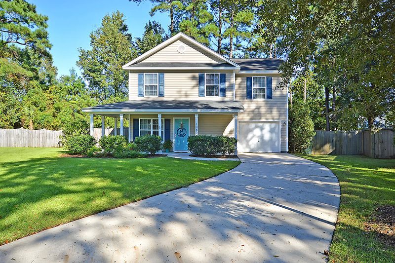 1060 Steelechase Ln, Hanahan, SC 29410