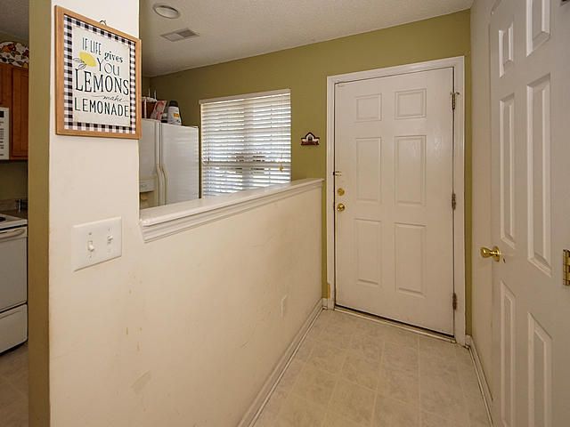 109 Hornby Cir, Goose Creek, SC 29445
