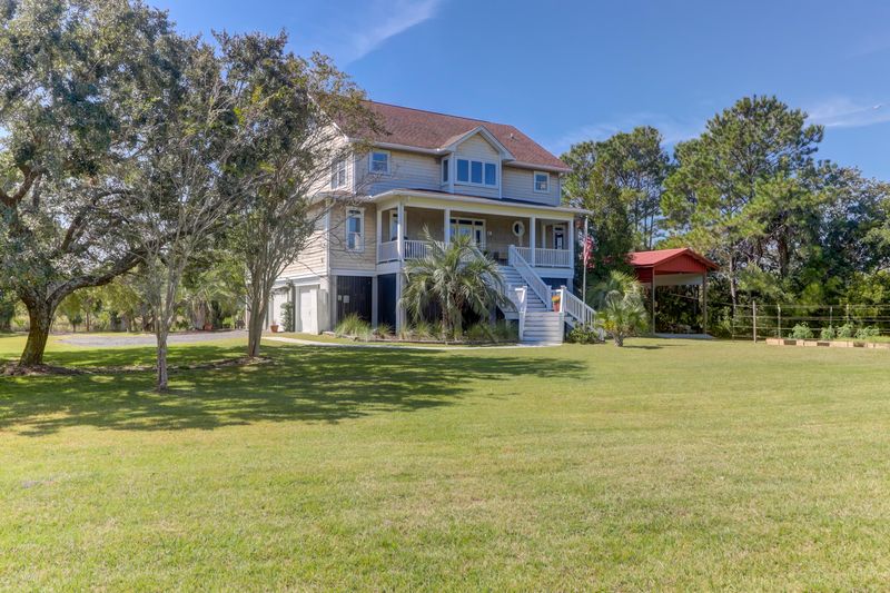 1455 Stratton Pl, Mount Pleasant, SC 29466