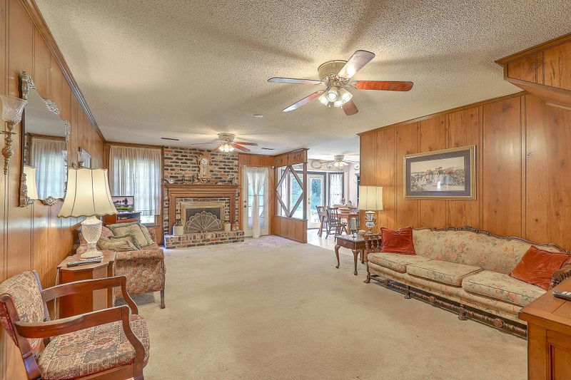 119 Land O Pines Cir, Moncks Corner, SC 29461
