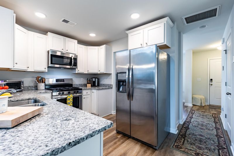 9737 Transplanter Cir, Ladson, SC 29456