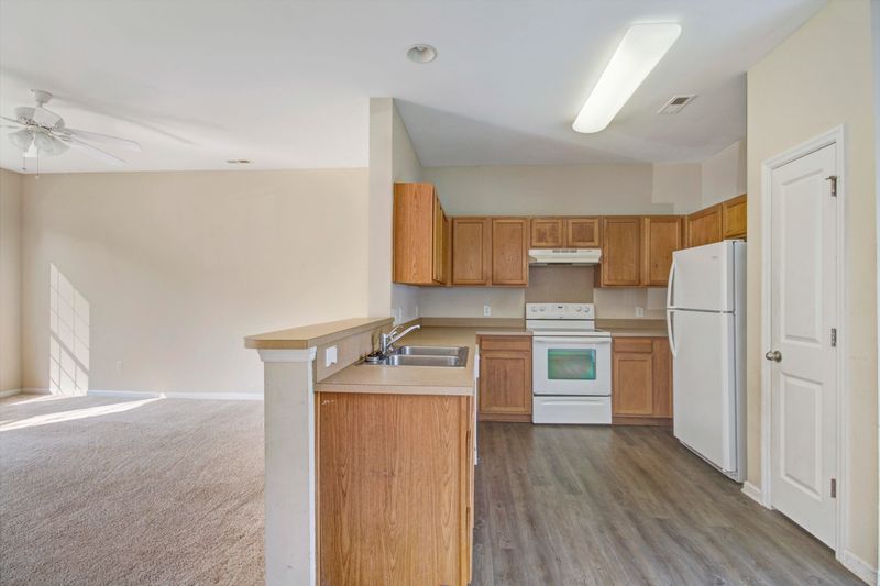 9755 Stockport Cir, Summerville, SC 29485