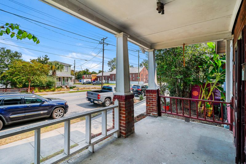 719 Meeting St, Charleston, SC 29403