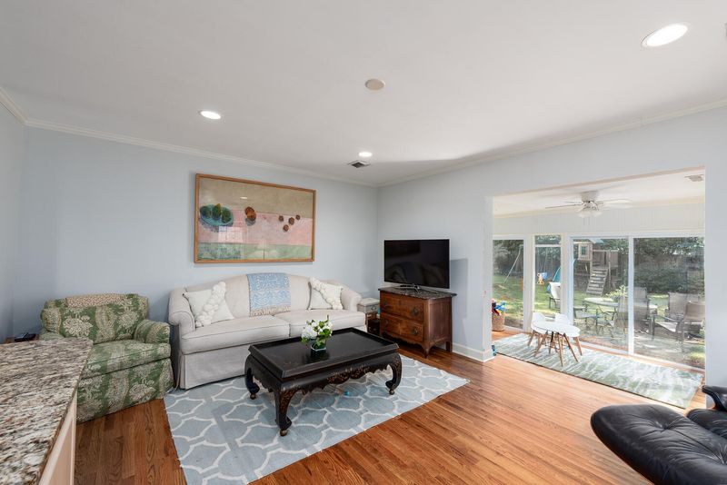 330 Confederate Cir, Charleston, SC 29407