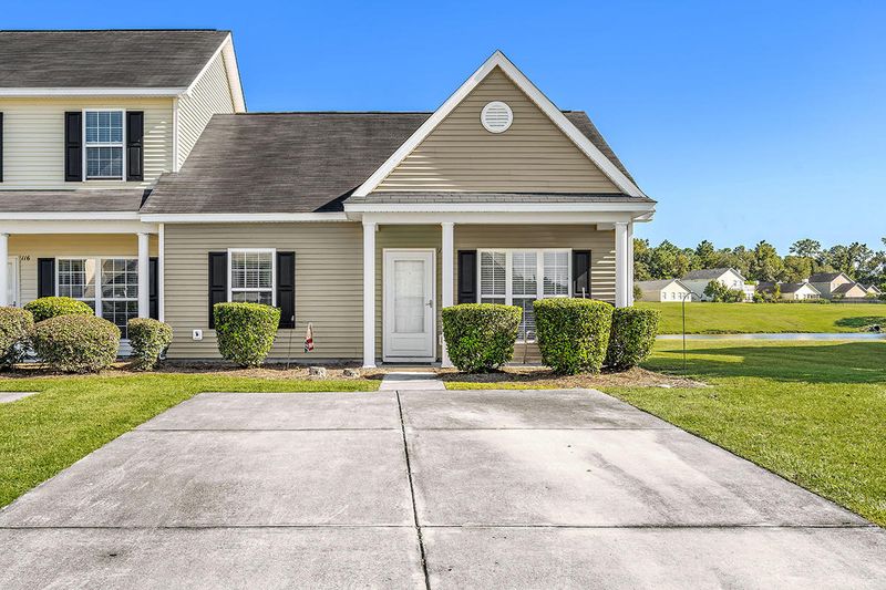 114 Broad River Dr, Summerville, SC 29485