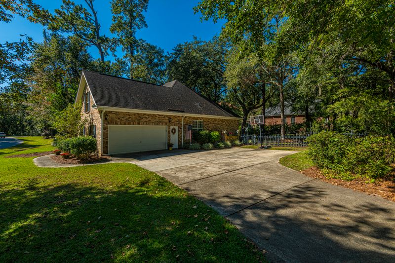 5205 Myrtle Cove Ln, Hollywood, SC 29449