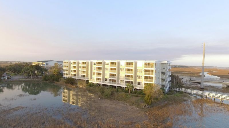 2395 Folly Rd #1-B, Folly Beach, SC 29439
