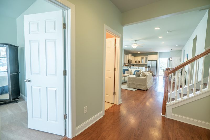 684 Goodlet Cir, Charleston, SC 29412