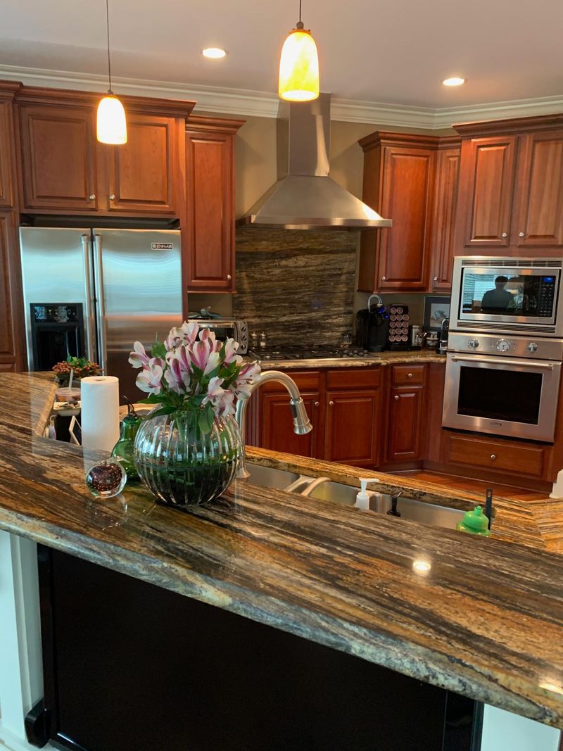 519 Rainsong Dr, Charleston, SC 29412