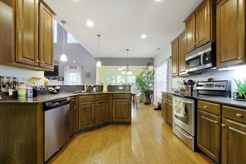 174 Mayfield Dr, Goose Creek, SC 29445