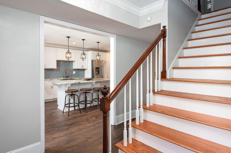 1238 Parkway Dr, Mount Pleasant, SC 29464