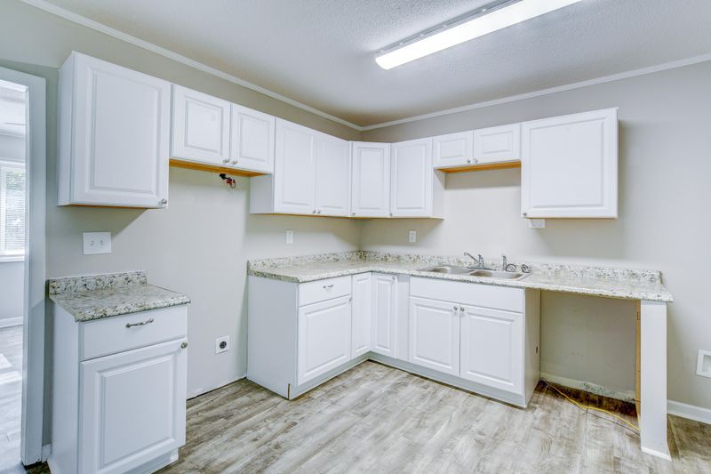 3202 Witherbee Rd, Cordesville, SC 29434