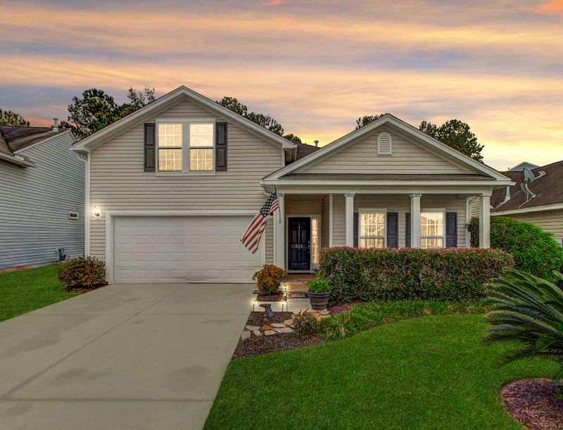 204 Chipping Sparrow Dr, Summerville, SC 29485