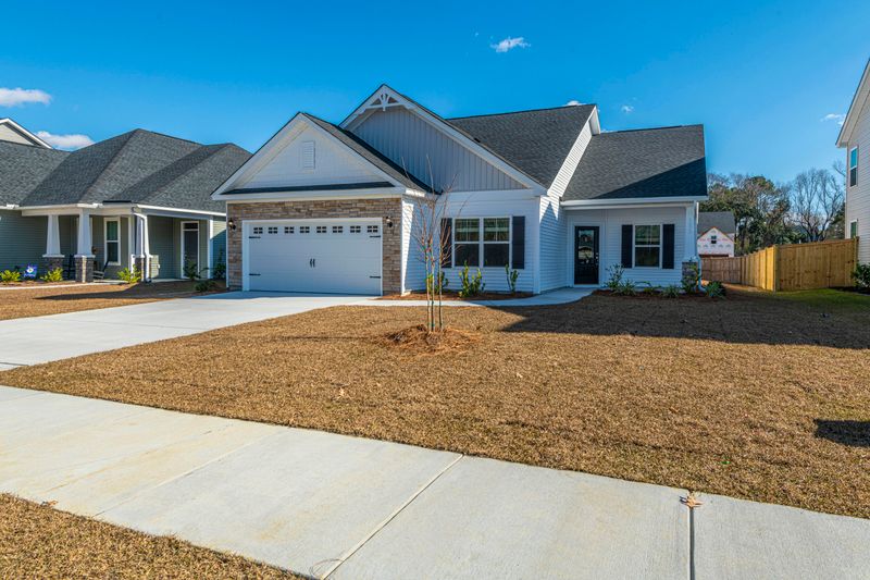 2873 Cavalcade Cir, Johns Island, SC 29455