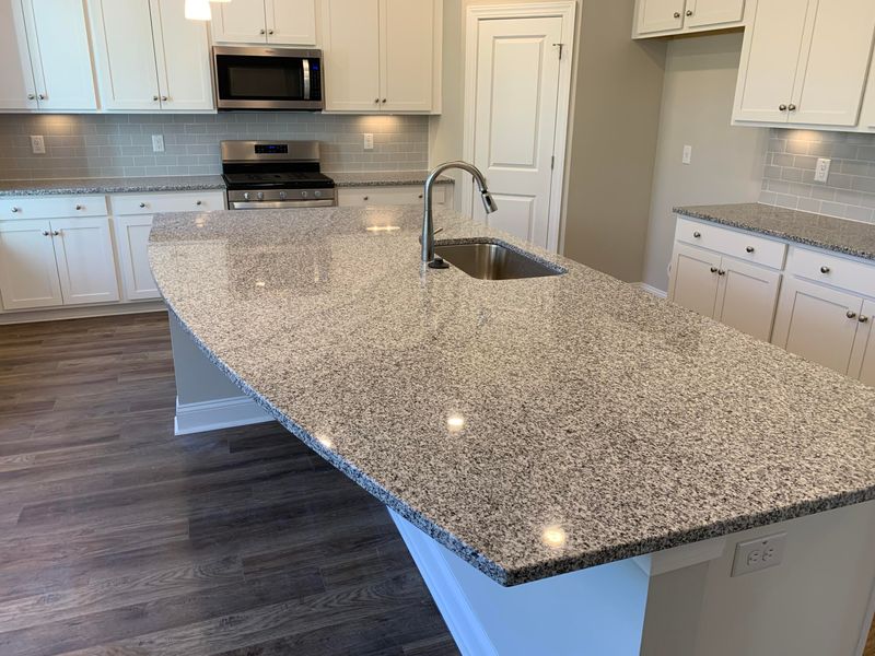 810 South Pointe Blvd, Summerville, SC 29483