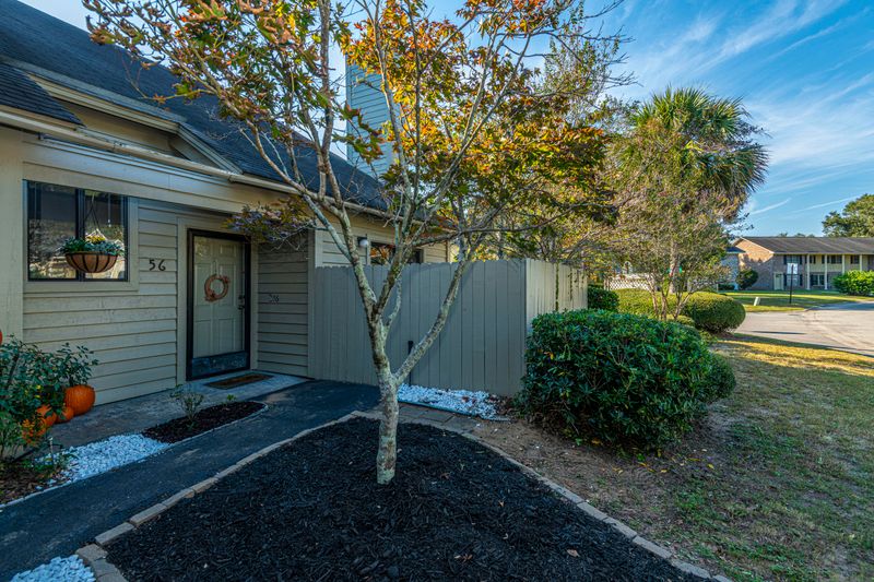 56 Held Cir, Charleston, SC 29412