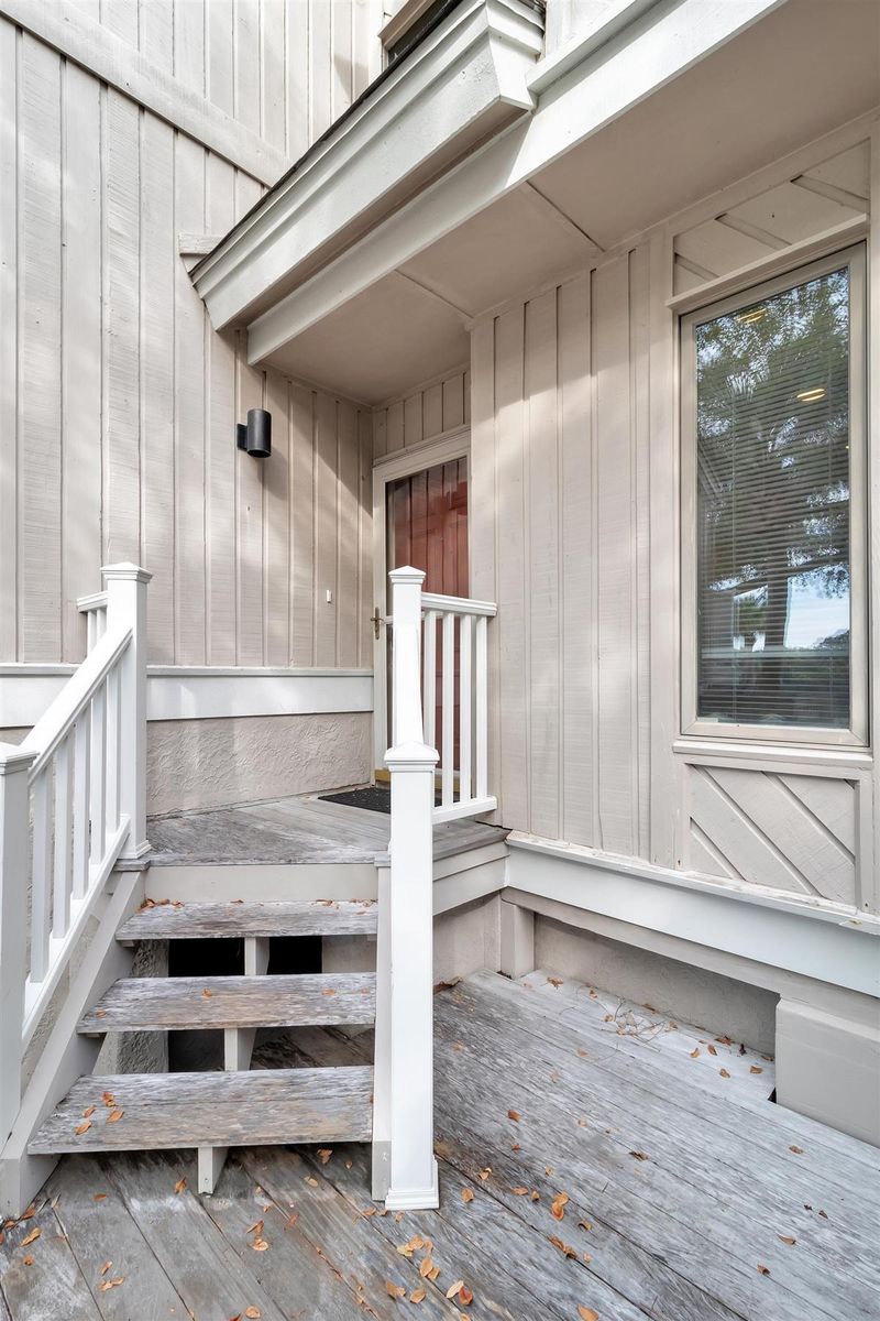 23 Racquet Club, Isle Of Palms, SC 29451