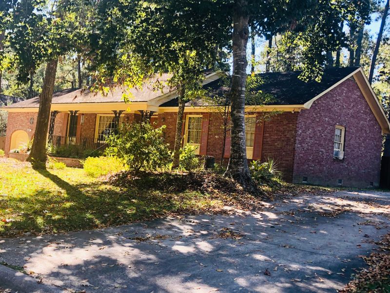 118 Stratford Dr, Summerville, SC 29485