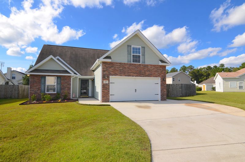 107 Longfield Rd, Summerville, SC 29486