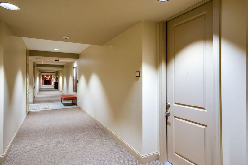 200 River Landing Dr #308d, Charleston, SC 29492