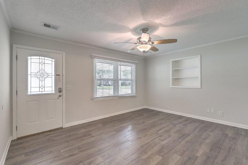 1168 Wyndham Rd, Charleston, SC 29412