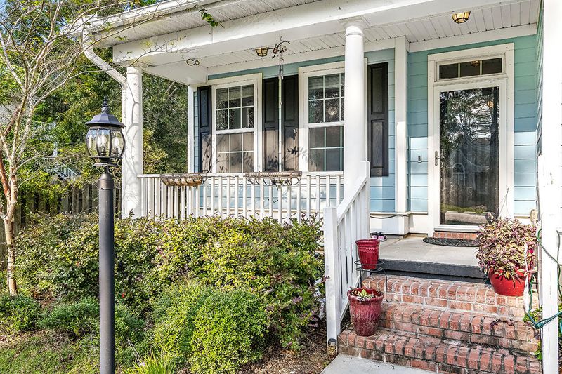 7223 Mossy Creek Ln, Hanahan, SC 29410