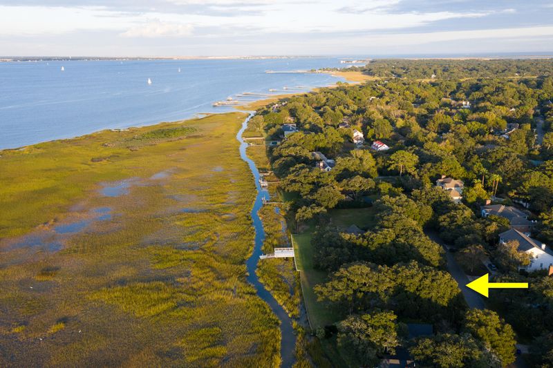 879 White Point Blvd, Charleston, SC 29412