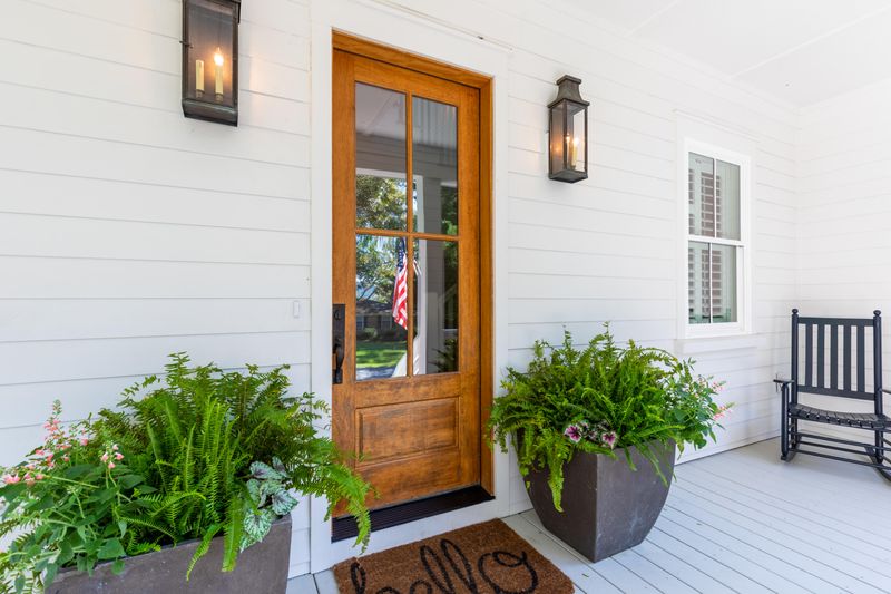 1516 Yonge St, Mount Pleasant, SC 29464